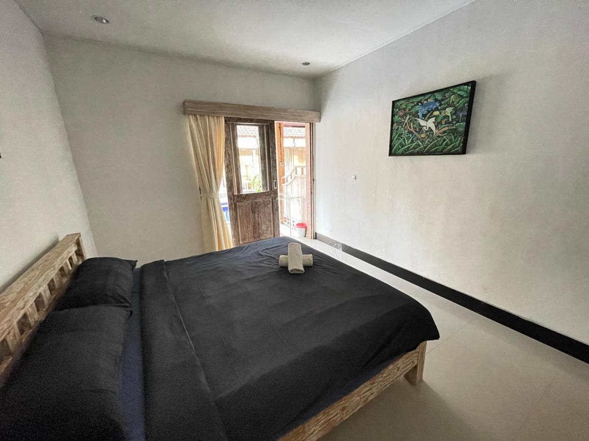 Belimbing Guest House Canggu Esterno foto