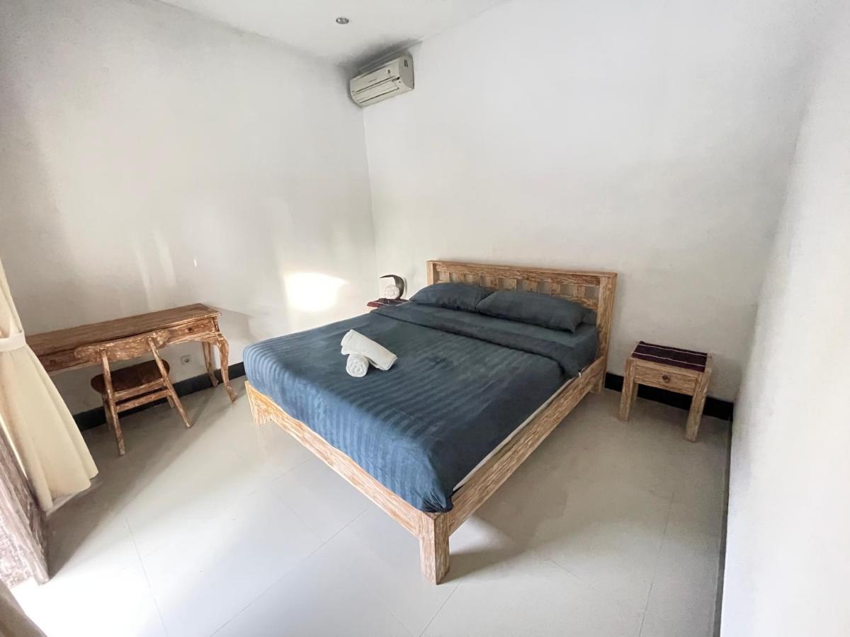 Belimbing Guest House Canggu Esterno foto