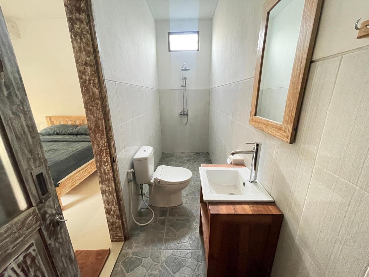 Belimbing Guest House Canggu Esterno foto
